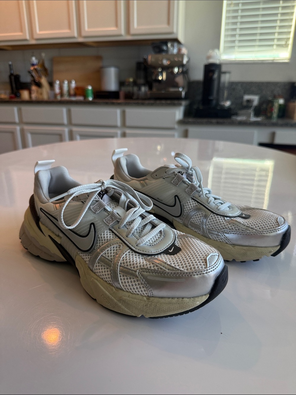 Nike V2K Run Women’s size 8